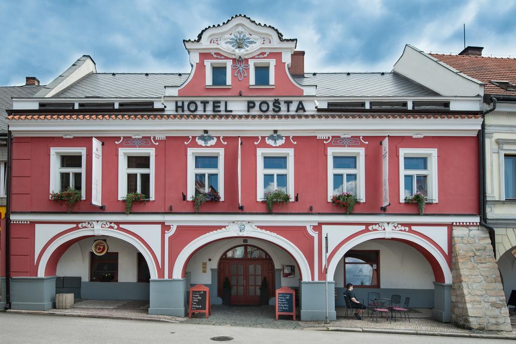 Hotel Posta Sobotka Eksteriør billede
